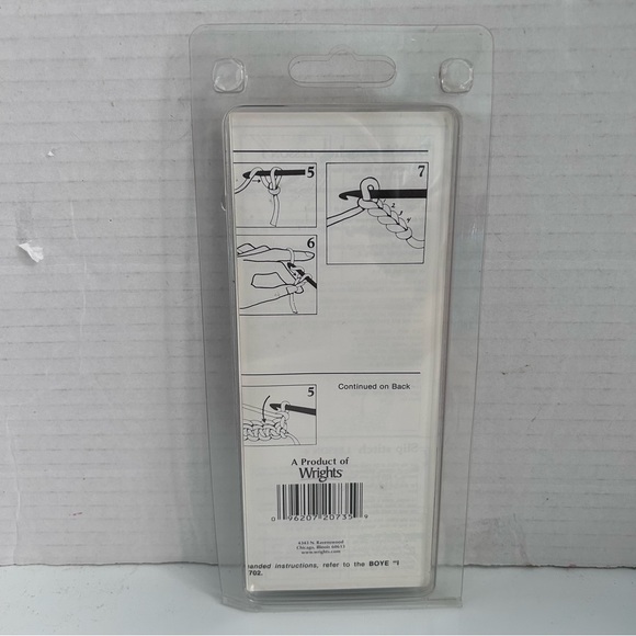 Wrights/Boye Crochet Bonus Set # 6282 of 4 crochet hooks and a folding scissor - Picture 2 of 4